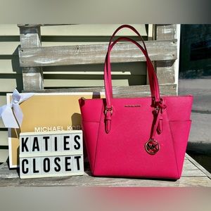 NWT PINK MICHAEL KORS SHOULDER BAG
